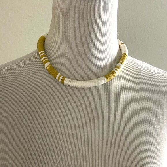 Madewell Faux Puka Shell Gold Tone Ocean Surfer Heishi Vegan Necklace 18" - Picture 1 of 5